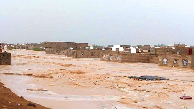سيول جارفة تضرب عدداً من المدن وتخلف أضراراً بليغة