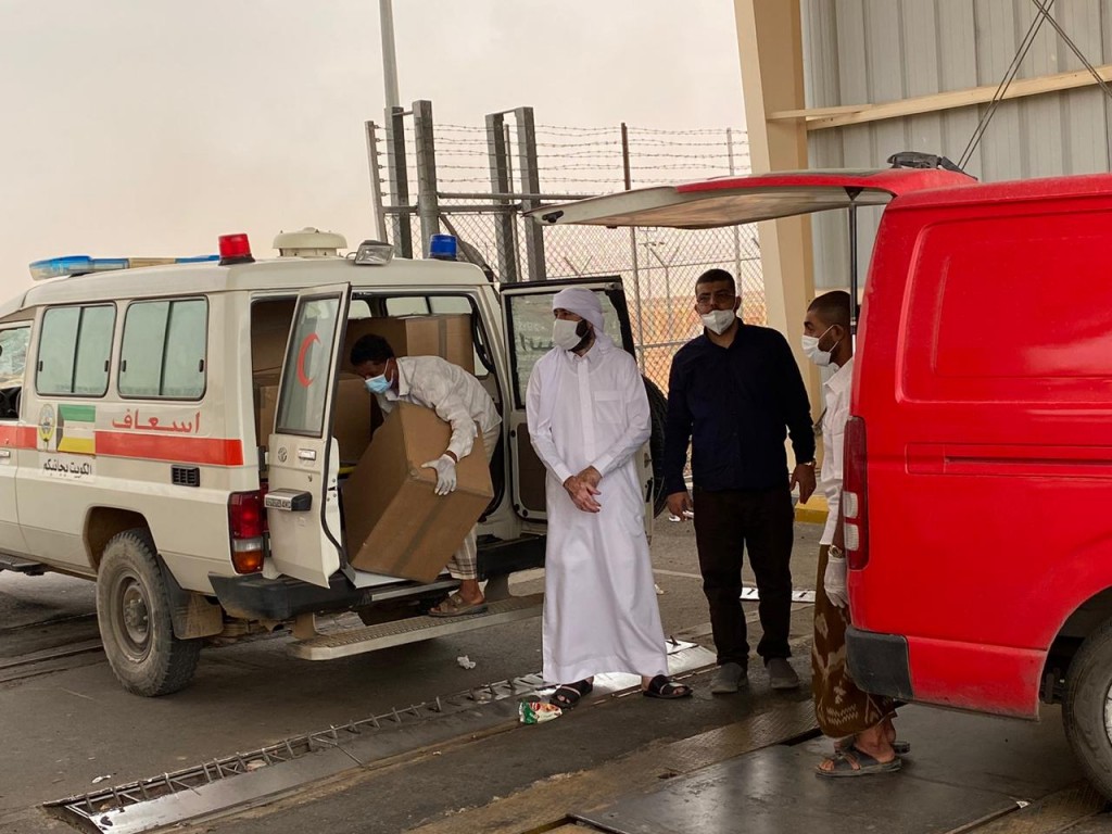 لحظة تسليم الشرائح