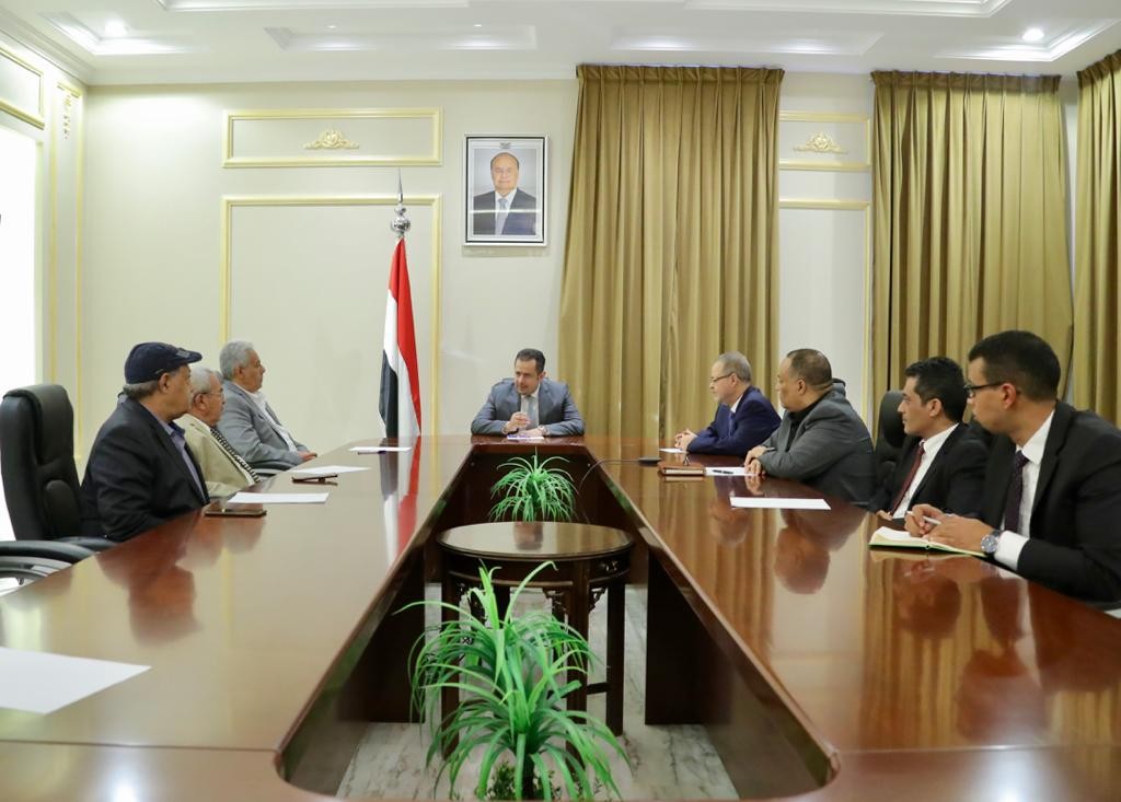 رئيس الوزراء د.معين مع الحزب الناصري
