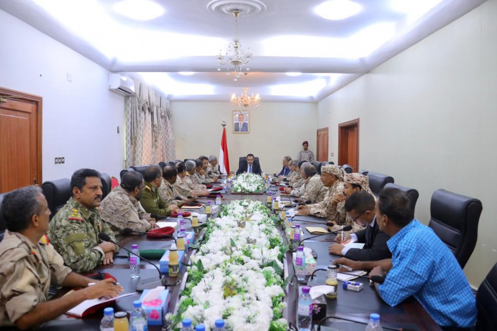 جانب من الاجتماع برئاسة رئيس الوزراء