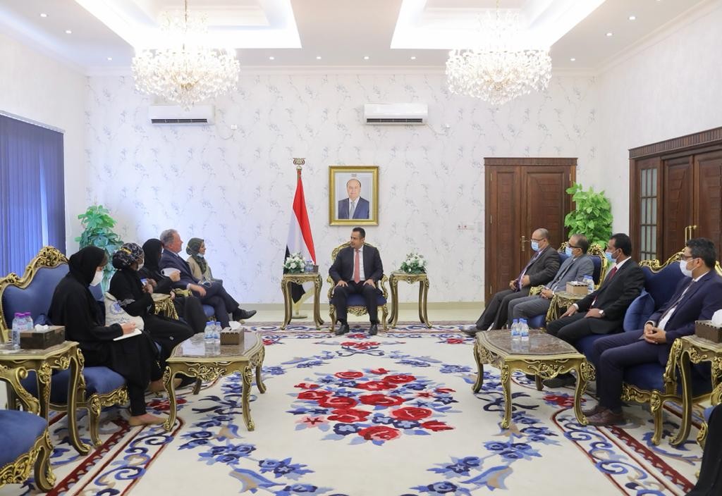رئيس الوزراء خلال اللقاء