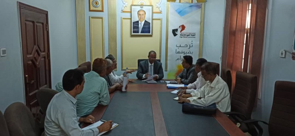 وزير الشؤون الإجتماعية والعمل خلال اللقاء