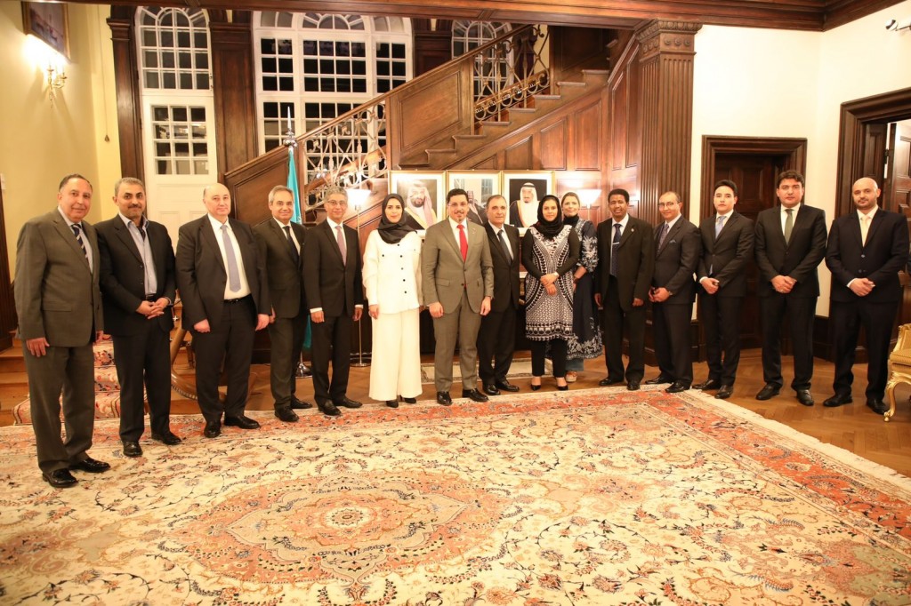 وزير الخارجية خلال اللقاء
