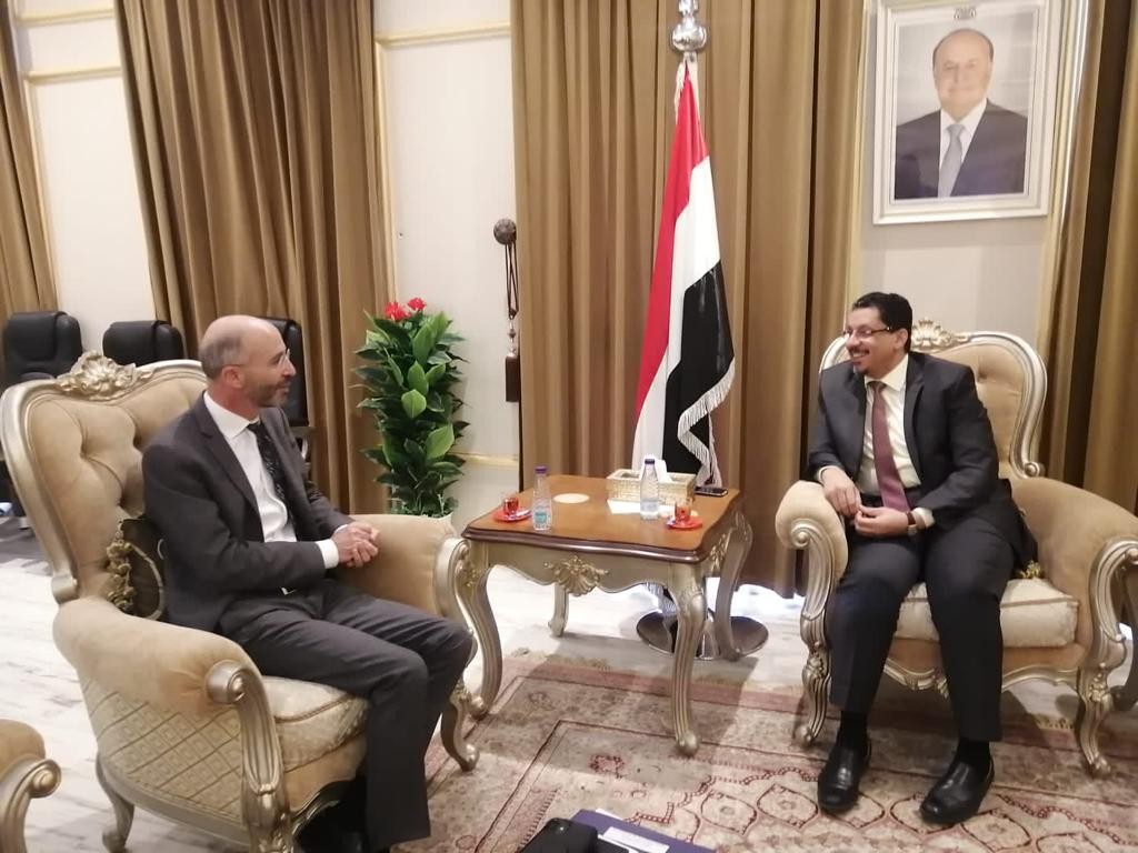 وزير الخارجية خلال اللقاء