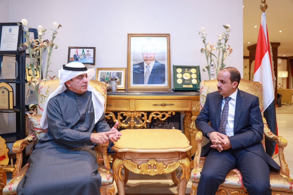 وزير الإعلام والثقافة والسياحة خلال اللقاء