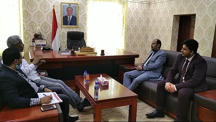 وزير الشؤون القانونية وحقوق الإنسان خلال اللقاء