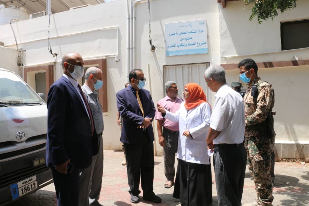 وزير الصحة خلال الاطلاع