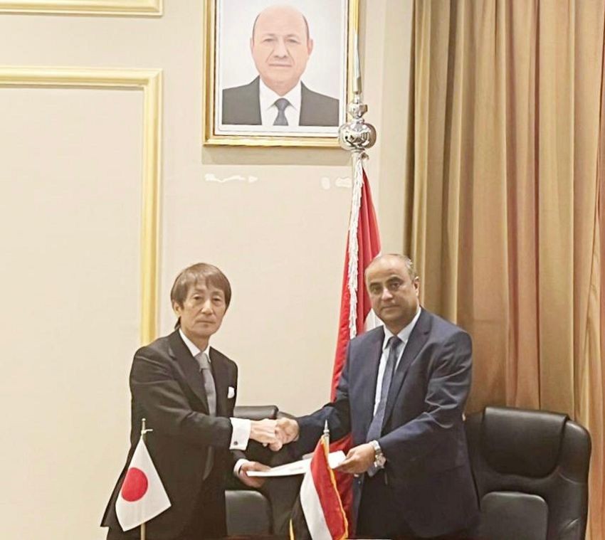 وزير المالية خلال اللقاء