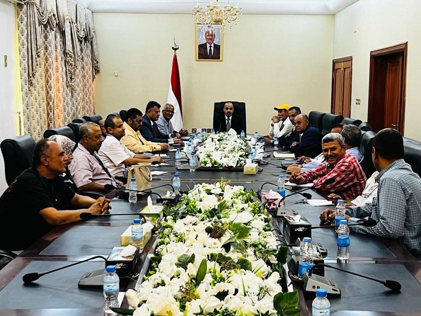 وزير الإعلام والثقافة والسياحة