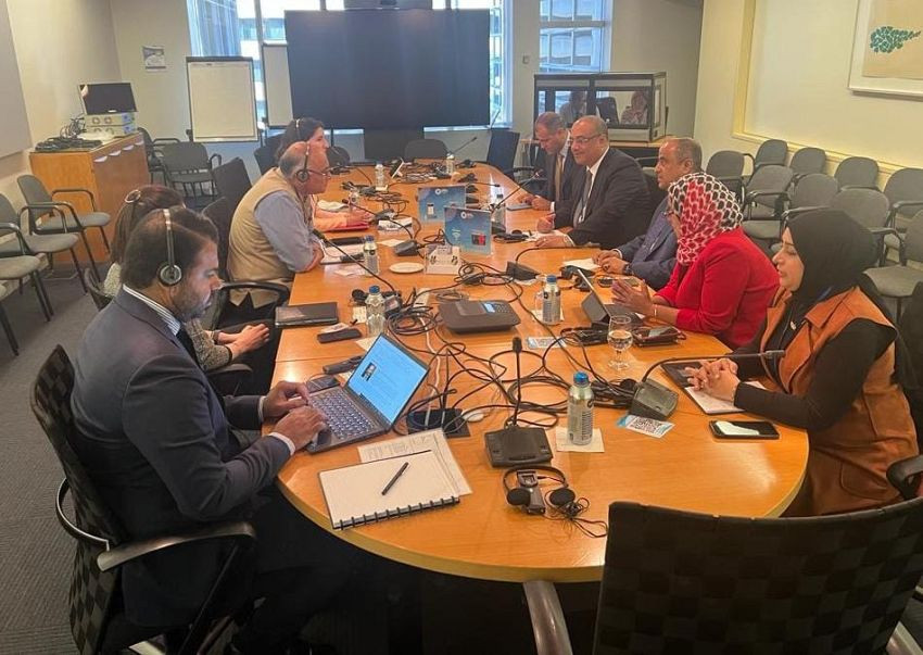 وزيرا التخطيط والمالية خلال اللقاء