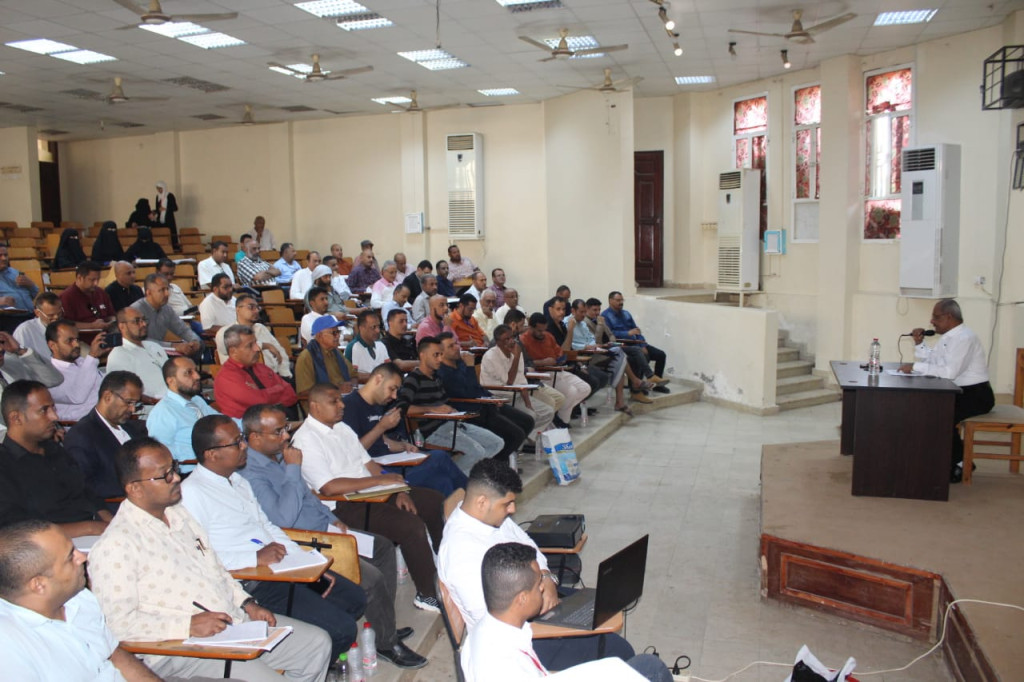 وزارة الصناعة تنظم دورة تنشيطية لمتقدمي مهنة المحاسب القانوني