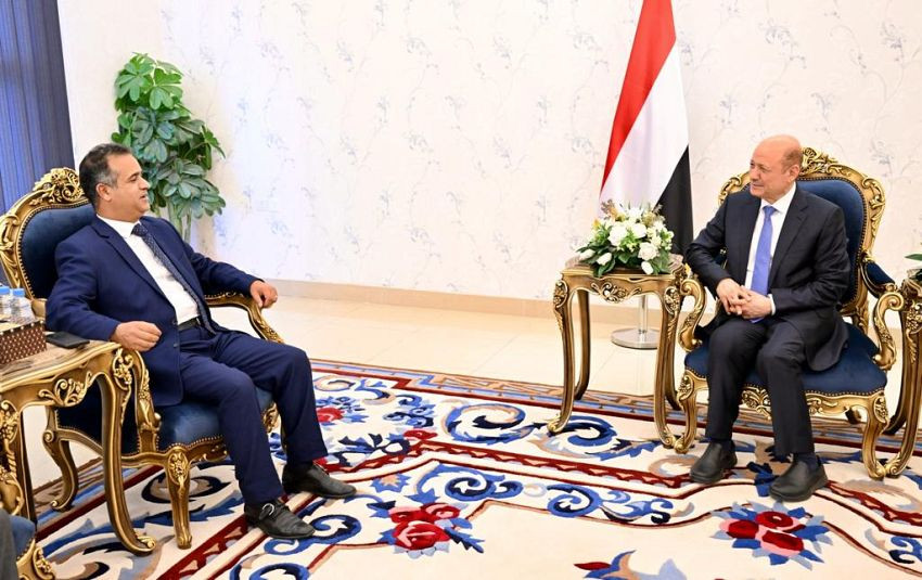 رئيس مجلس القيادة الرئاسي خلال اللقاء