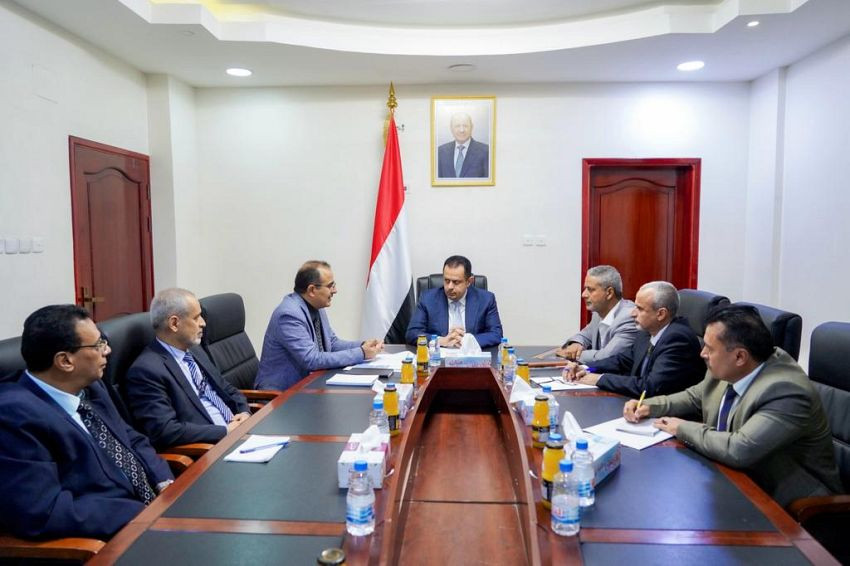 رئيس الوزراء خلال اللقاء