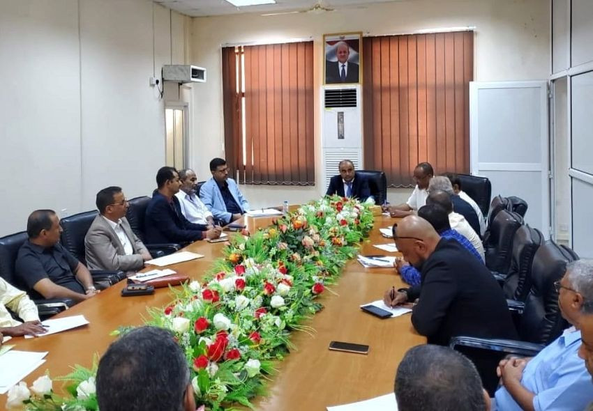 وزير المالية خلال اللقاء