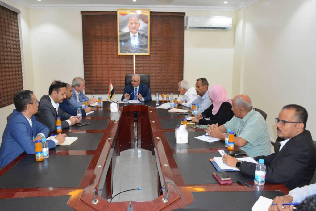 الوزير الشرجبي يبحث مع اليونيسيف آلية العمل المشترك في مشاريع المياه والبيئة