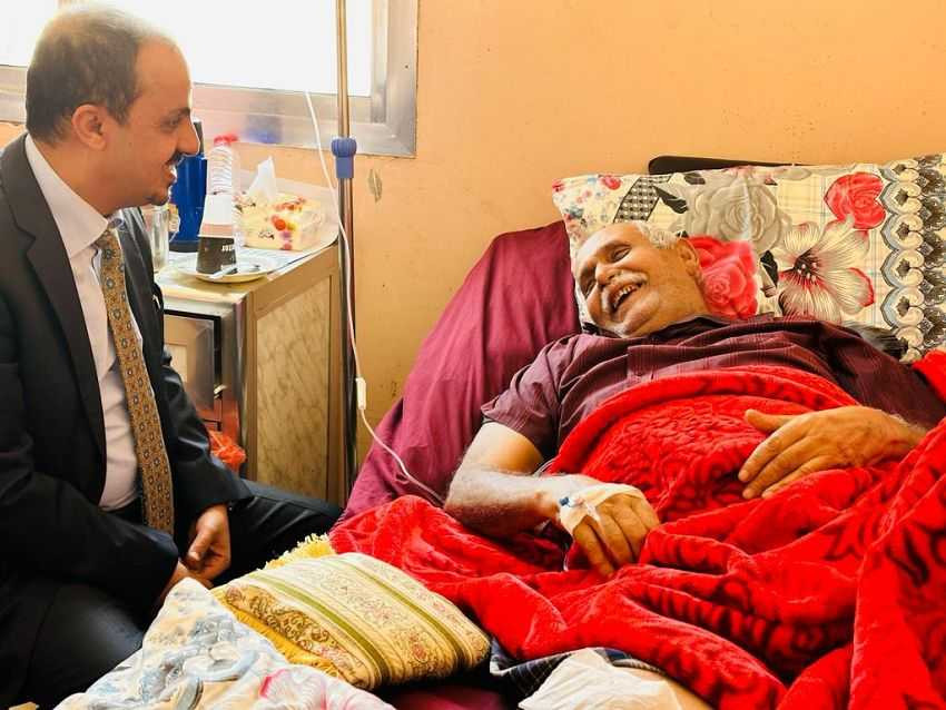 وزير الإعلام خلال زيارته التفقدية