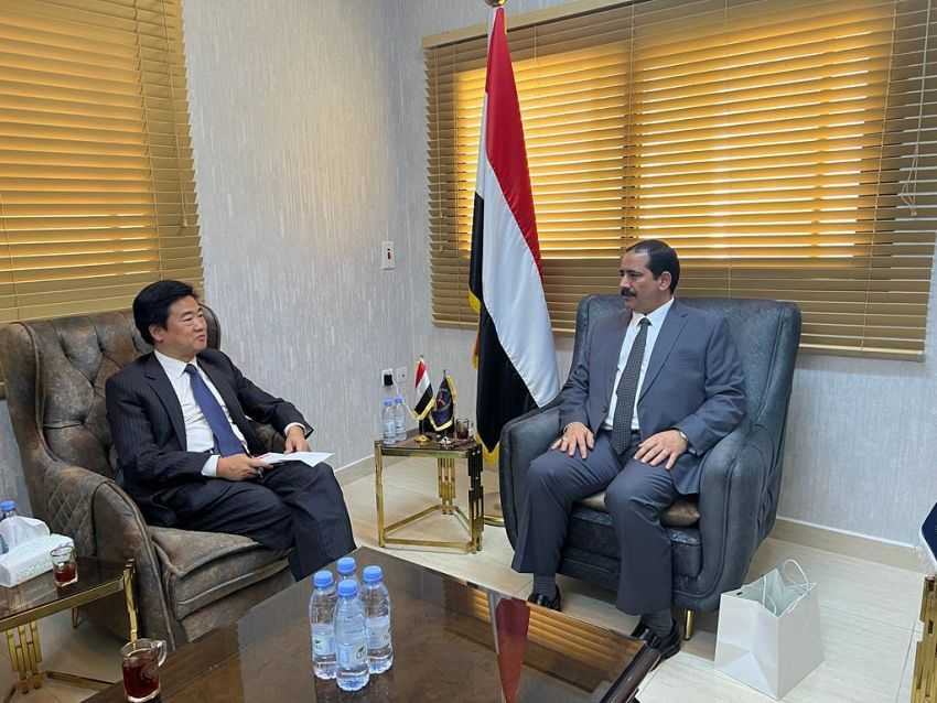 وزير الداخلية خلال اللقاء