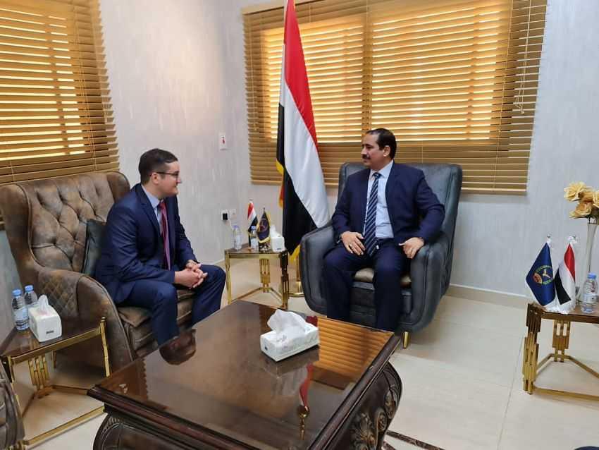 وزير الداخلية خلال اللقاء
