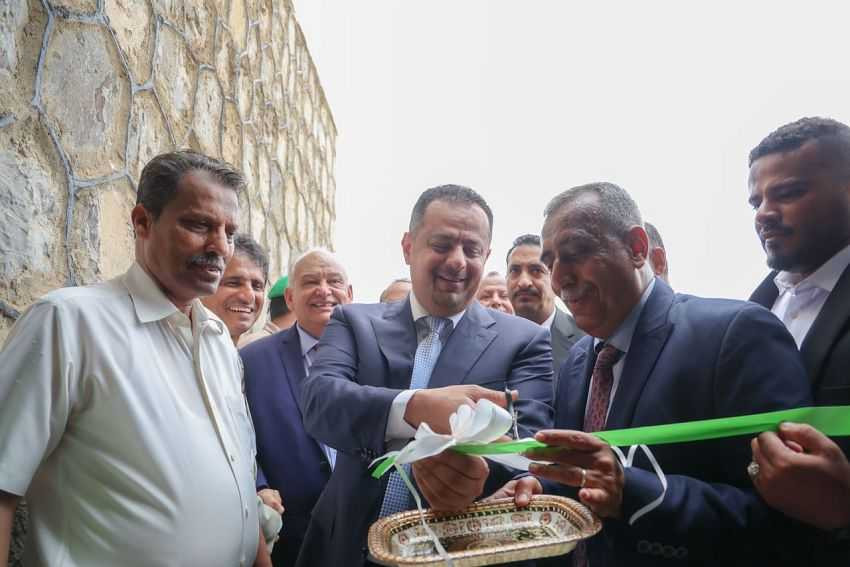 رئيس الوزراء خلال الافتتاح
