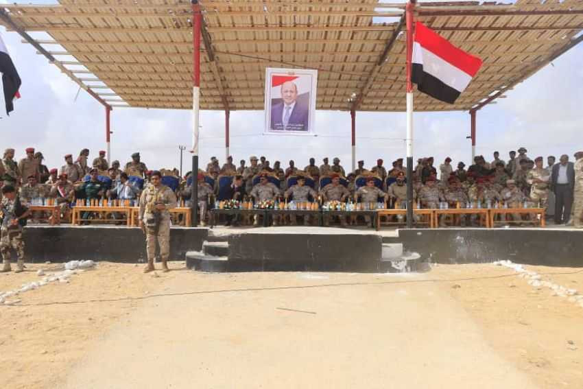 وزير الدفاع خلال الزيارة التفقدية