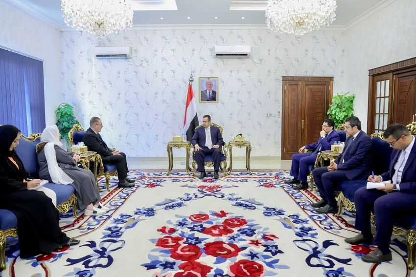 رئيس الوزراء خلال اللقاء