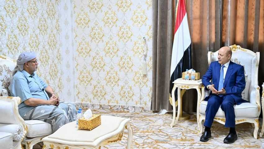 رئيس مجلس القيادة الرئاسي خلال اللقاء
