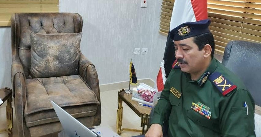 وزير الداخلية يناقش الأوضاع الأمنية مع عدد من مدراء الشرطة في المحافظات المحررة