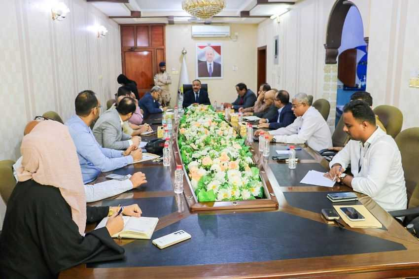 اجتماع لوزير النقل بالهيئة العامة الطيران المدني
