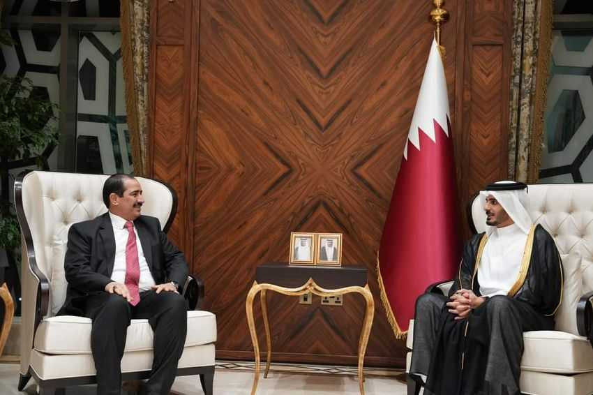 لقاء وزير الداخلية مع نظيره القطري لبحث تعزيز التعاون الأمني