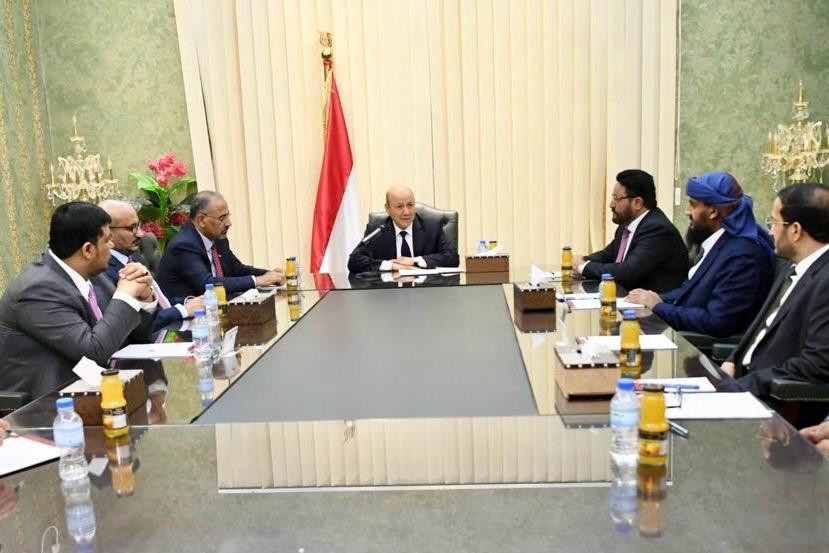 مجلس القيادة الرئاسي يناقش التطورات المحلية والتداعيات الخطيرة لتصعيد المليشيات الإرهابية (أرشيفية)