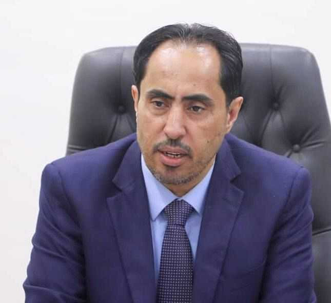 وزير الشباب والرياضة نايف البكري