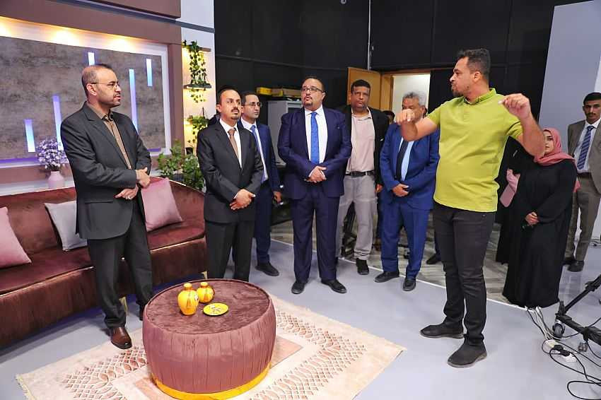 زيارة وزير الإعلام مقر قطاع التلفزيون قناة حضرموت الفضائية بمدينة المكلا