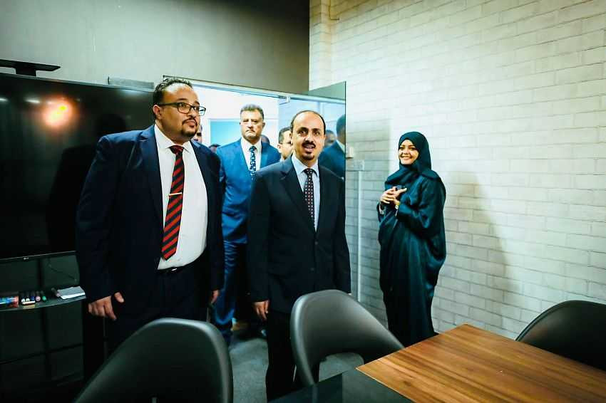 زيارة وزير الإعلام  لمؤسسة مدارات الثقافية ومؤسسة حضرموت للتراث والتاريخ بمدينة المكلا