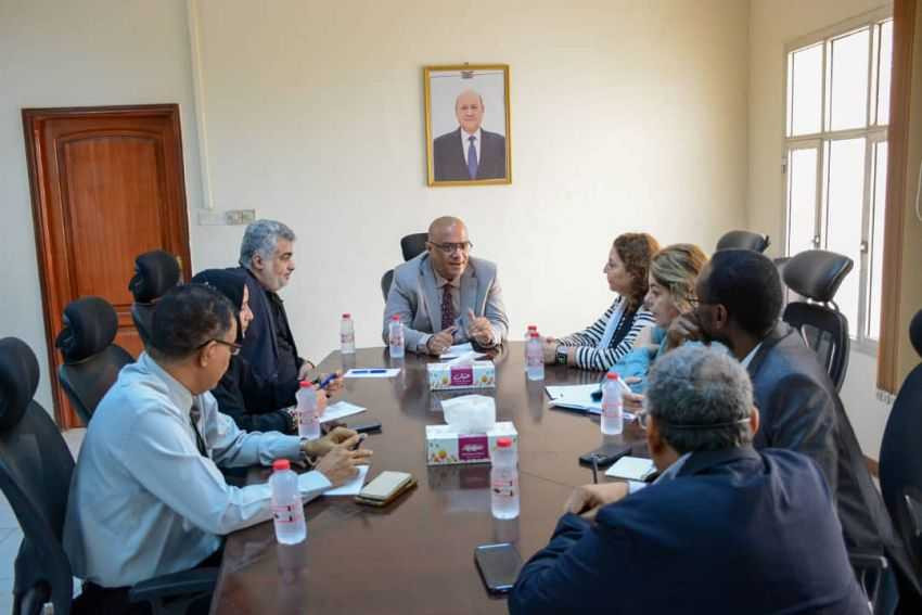 لقاء وزير التخطيط بالممثل المقيم لبرنامج الأمم المتحدة الإنمائي