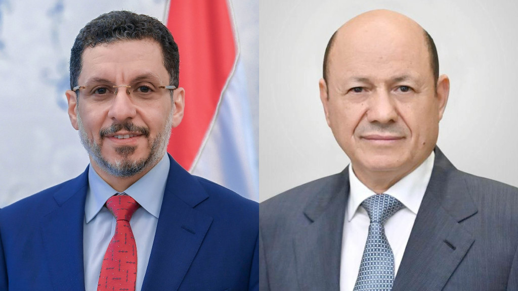 رئيس مجلس القيادة يطلع على الإجراءات الحكومية لاحتواء تداعيات التقلبات السعرية