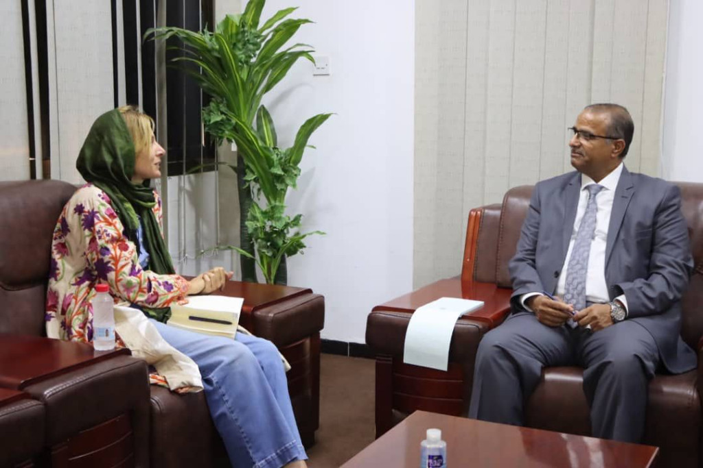 وزير الشؤون الاجتماعية والعمل يبحث مع "الأوتشا" خطة الاستجابة الإنسانية