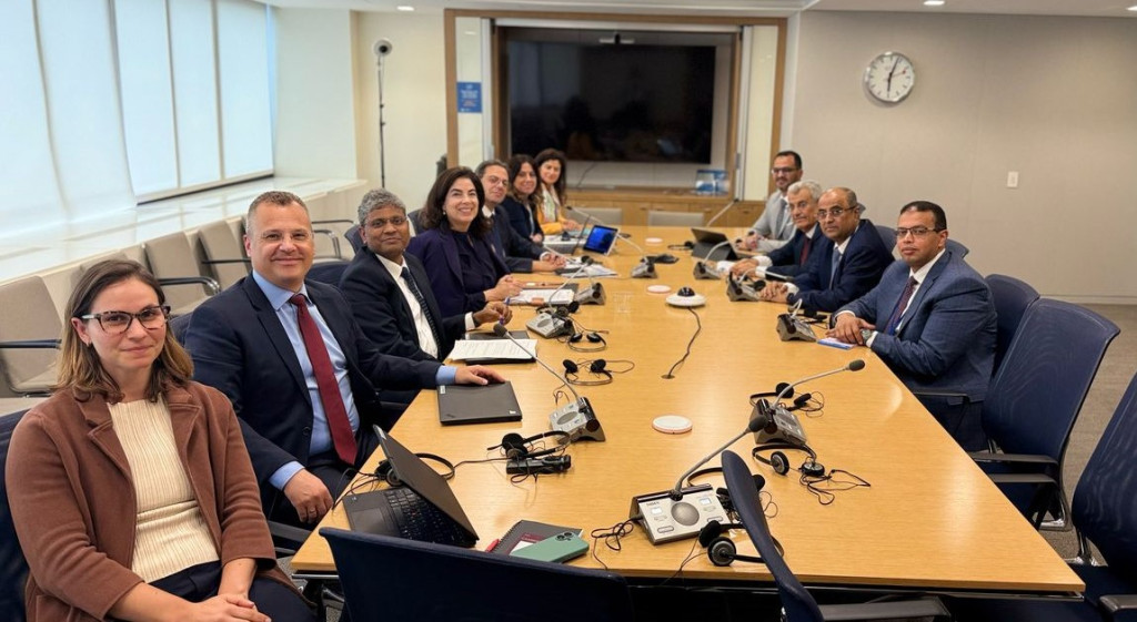 وزير المالية يلتقي في واشنطن ممثلي إدارة الشؤون المالية في صندوق النقد الدولي