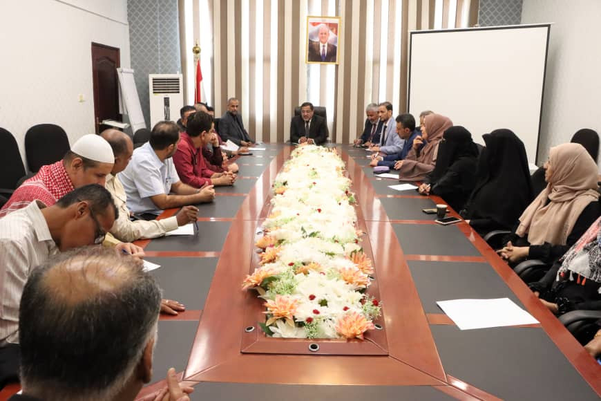 القاضي العارضة يترأس اجتماعاً لقيادة ومدراء عموم وزارة العدل