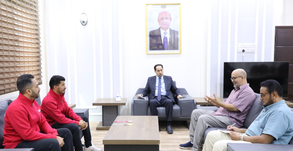 وزير الشباب والرياضة يوجه بتكريم بطل لعبة "الكونغ فو" ثروت السندي