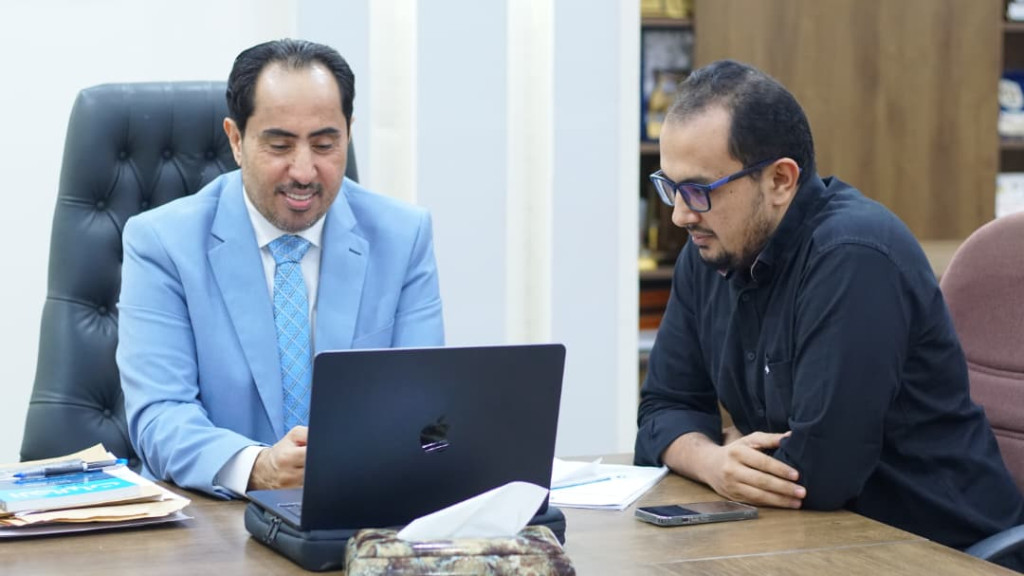 الوزير البكري يبحث مع السفيرة البريطانية تعزيز التعاون في المجالين الشبابي والرياضي