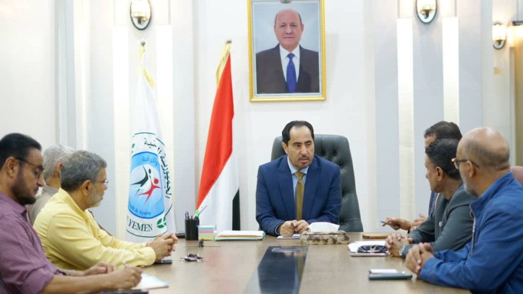 وزير الشباب والرياضة يوجّه بالبدء في ترتيبات انطلاق بطولة "المريسي" الرمضانية بعدن