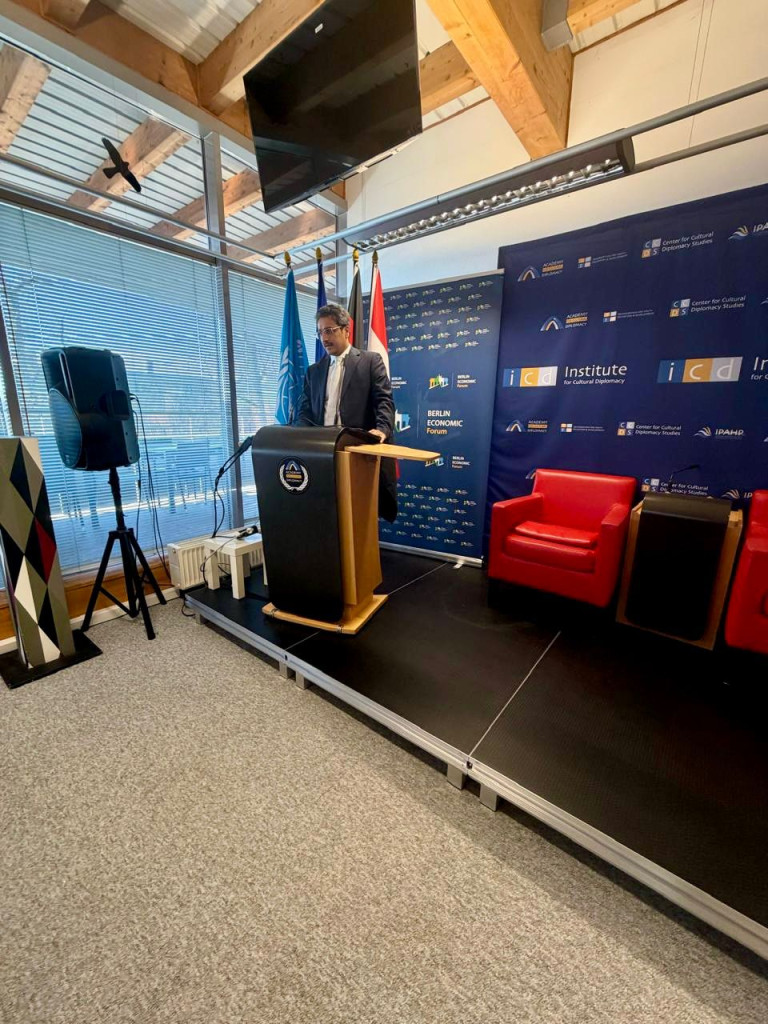 وزير الثقافة والسياحة يؤكد أن إنهاء الانقلاب واستعادة مؤسسات الدولة هو مدخل تحقيق السلام في اليمن