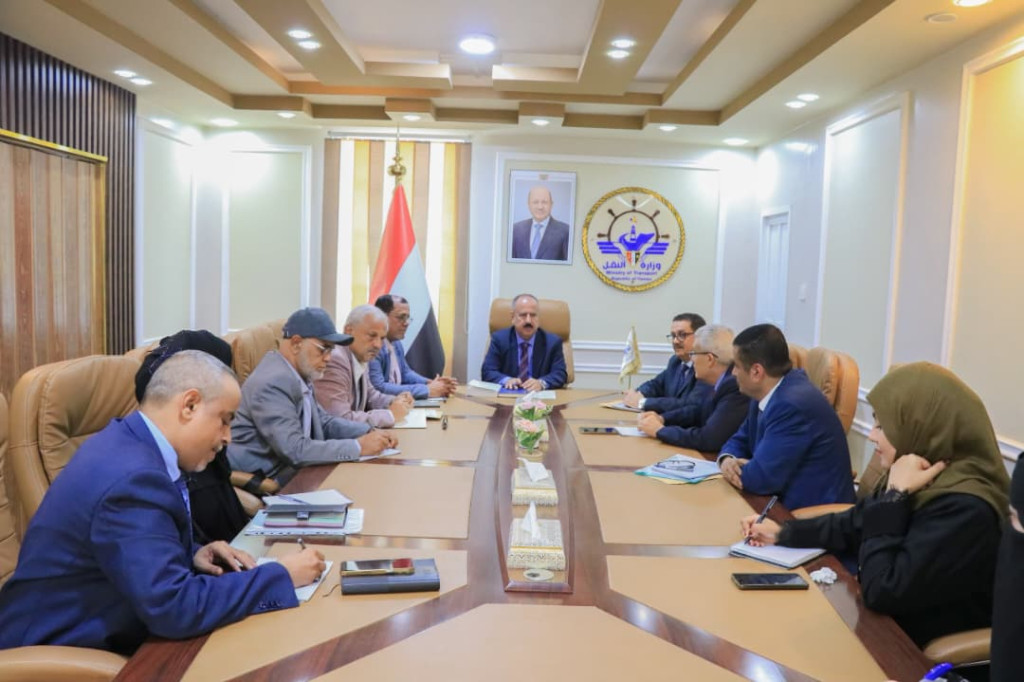وزير النقل يرأس اجتماعاً لمجلس إدارة هيئة الطيران المدني لمناقشة خطط التطوير وتعزيز كفاءة القطاعات