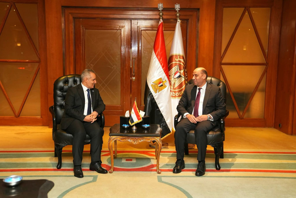 وزير الشؤون الاجتماعية يبحث مع نظيره المصري تعزيز التعاون في مجالات التشغيل وتأهيل العمالة